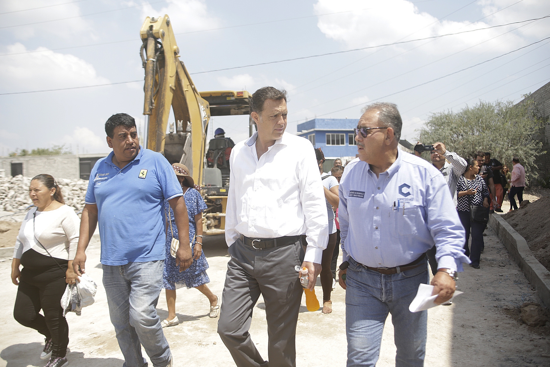 Mauricio Kuri supervisa obras en la Colonia 20 de Enero