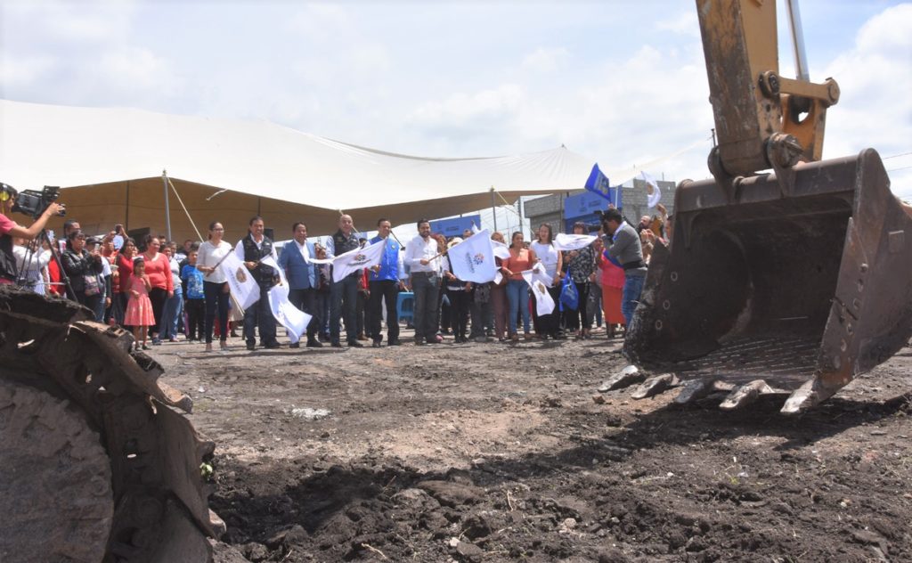 Inicia la construcción de Centro de Salud en Menchaca