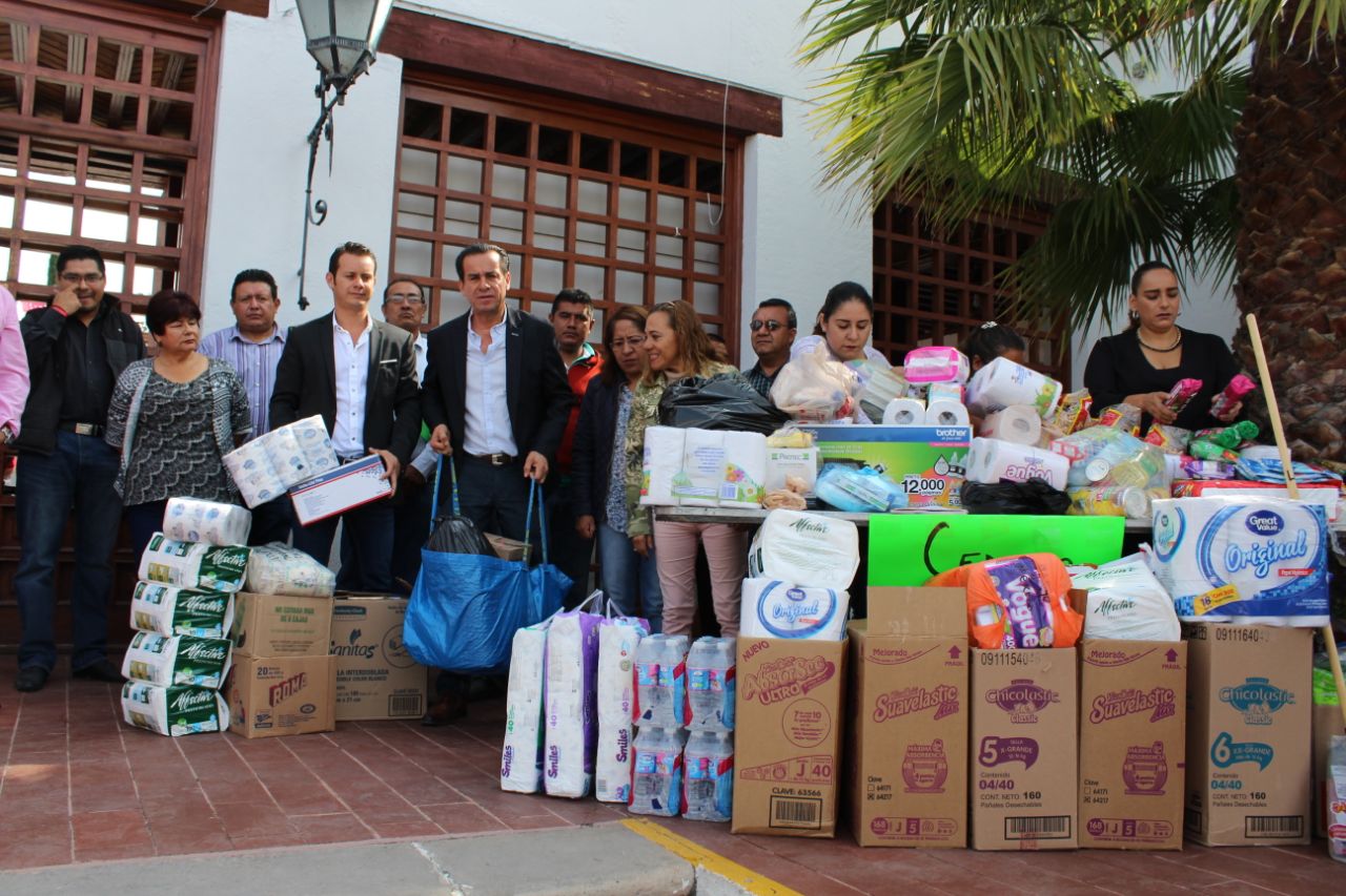 Alcalde de Tequisquiapan dona 100 mil pesos para los damnificados por sismos