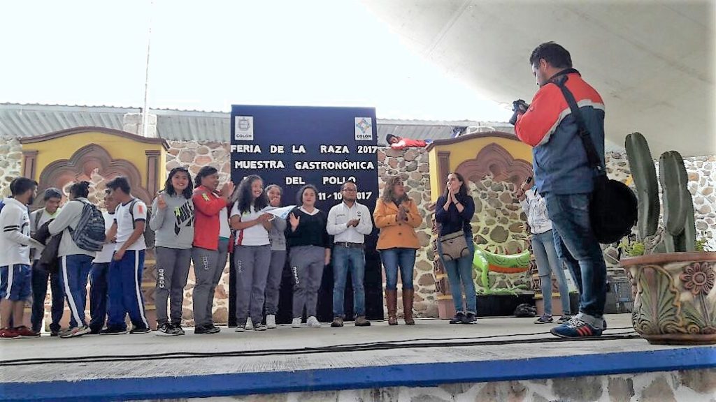 Estudiantes del COBAQ ganan Rally Académico en Feria de Colón