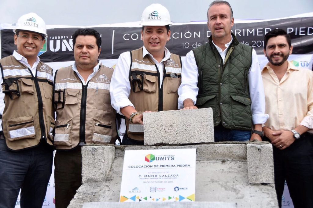Encabeza Mario Calzada colocación de primera piedra de Nuevo "UNITS Parque Industrial Calamanda"