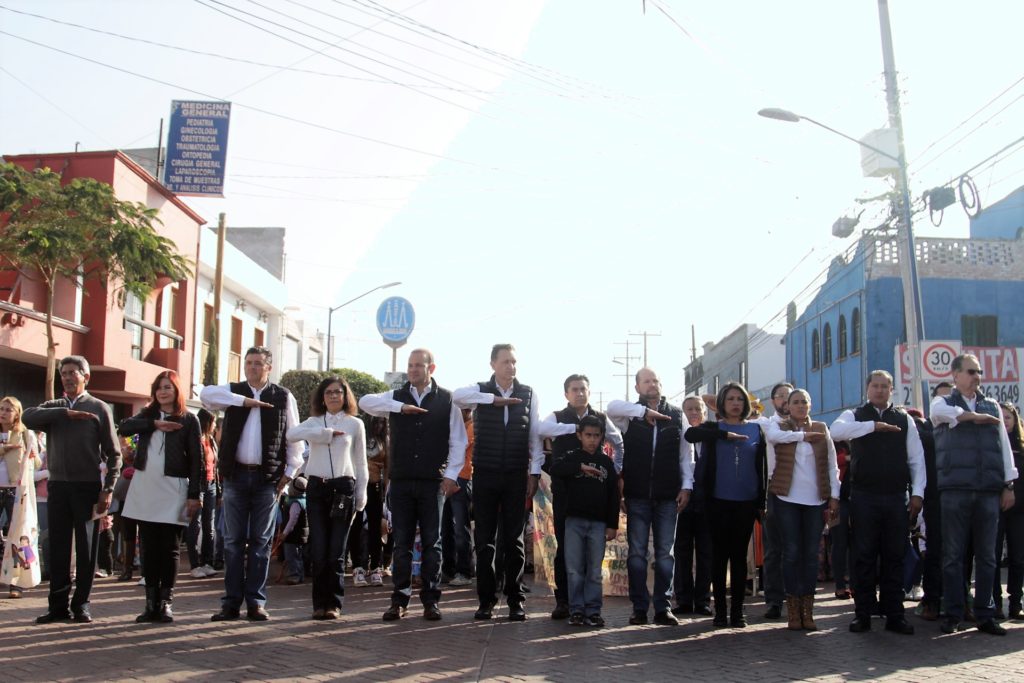 Mauricio Kuri encabeza desfile conmemorativo por el 107 Aniversario del inicio de la Revolución Mexicana