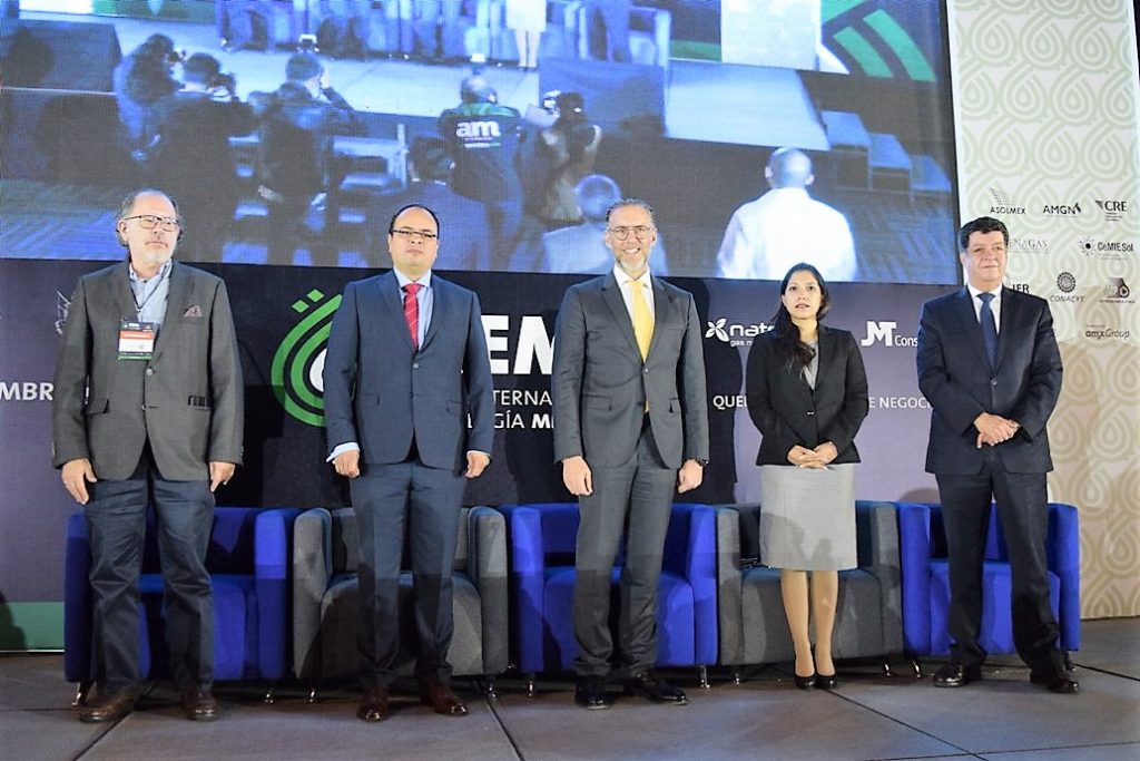 Querétaro es sede del Foro Internacional de Energía México (FIEM), evento inaugurado por el titular de la Secretaría de Desarrollo Sustentable (SEDESU), Marco Antonio Del Prete Tercero.