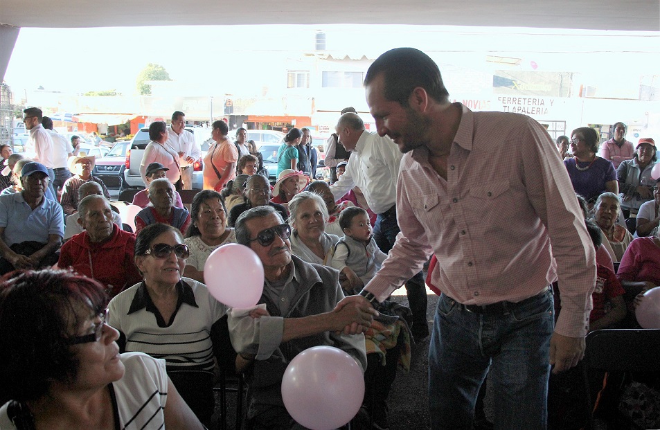 Líder del PRI en Querétaro toma protesta a la Titular de la Secretaría del Adulto Mayor