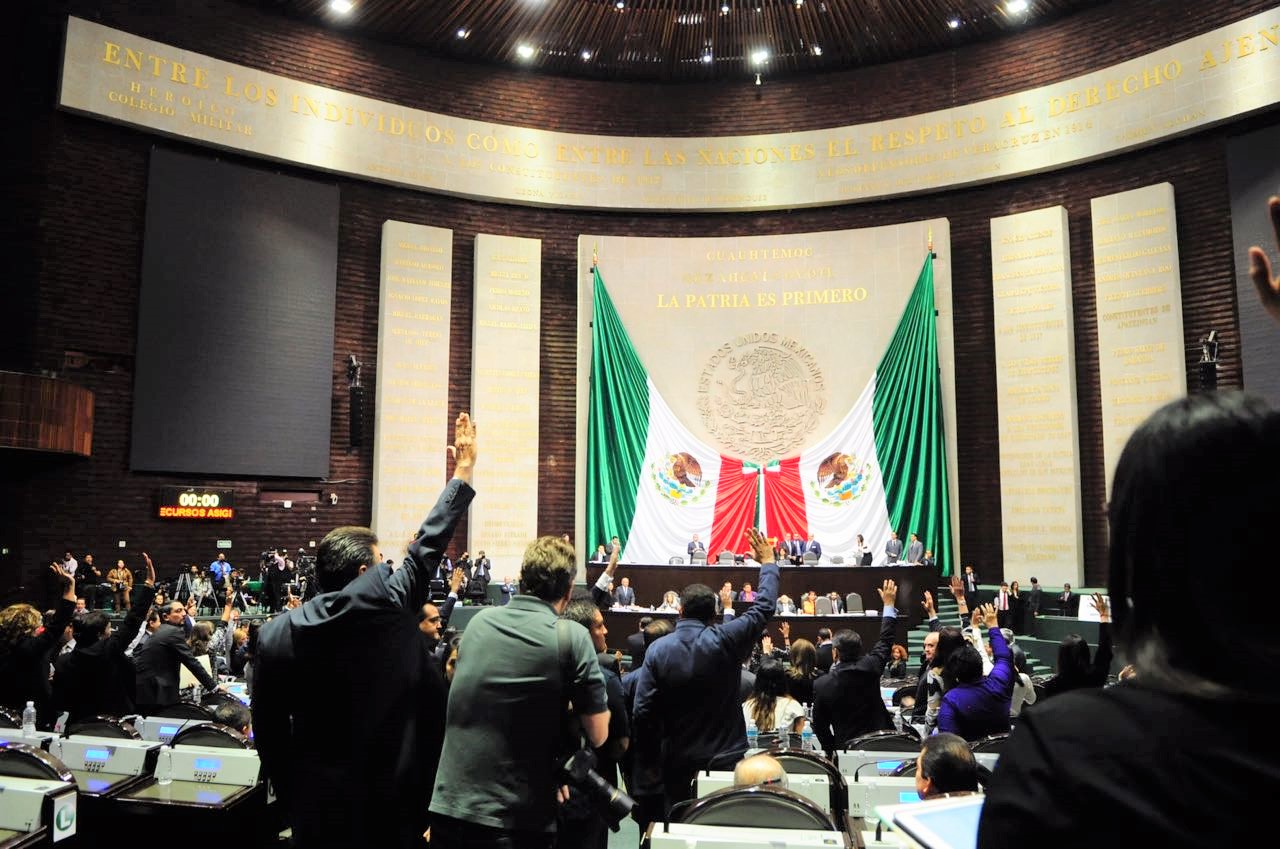 Diputados y Senadores por Querétaro recibirán bono millonario
