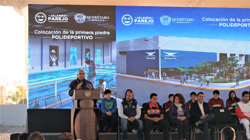 Encabeza Marcos Aguilar arranque de la construcción de Polideportivo Acuático en Querétaro