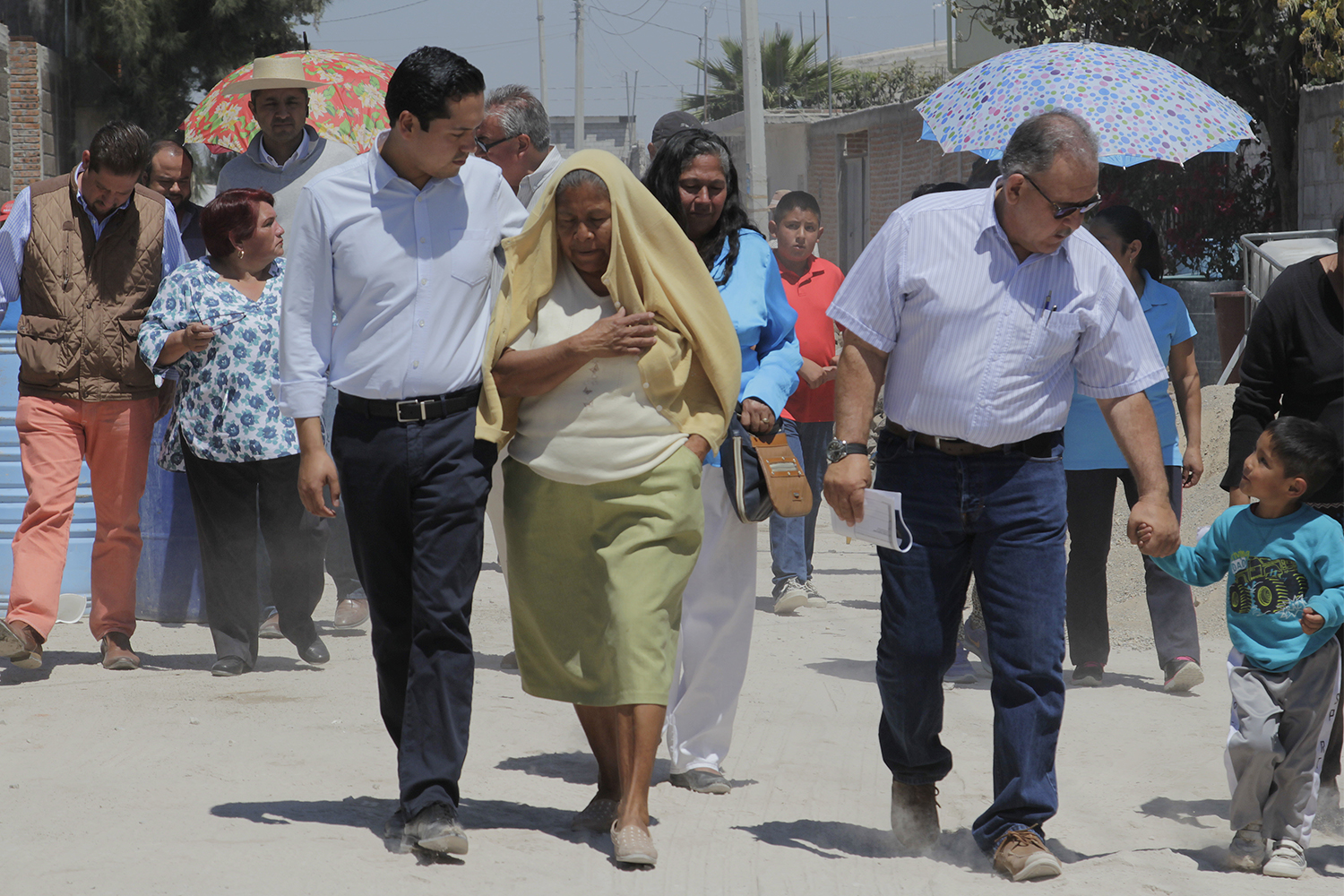 Josué Guerrero supervisa obras en la Colonia Praderas de Guadalupe