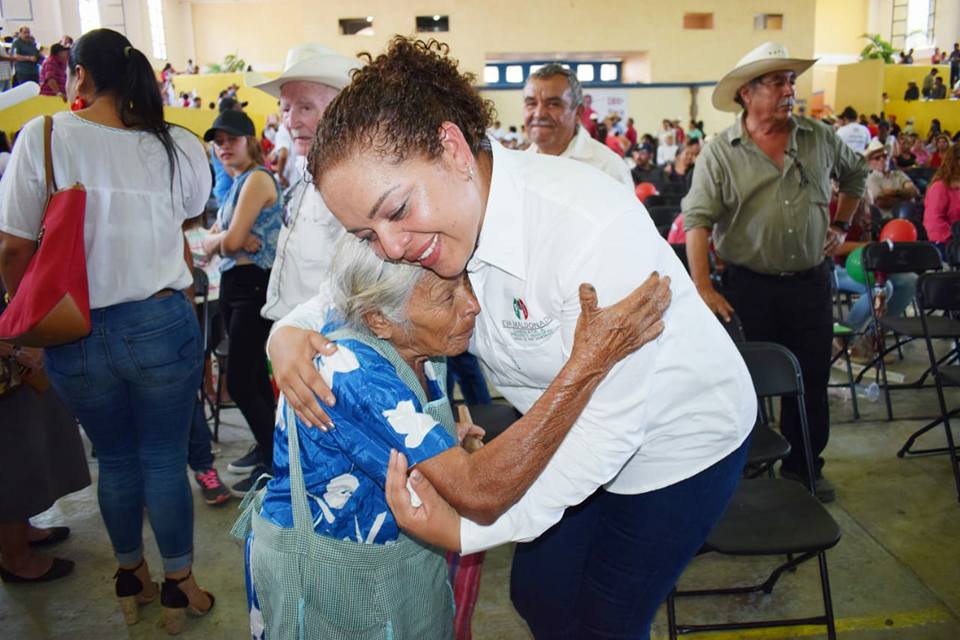 La pobreza no puede ser el destino de Landa : Eva Maldonado