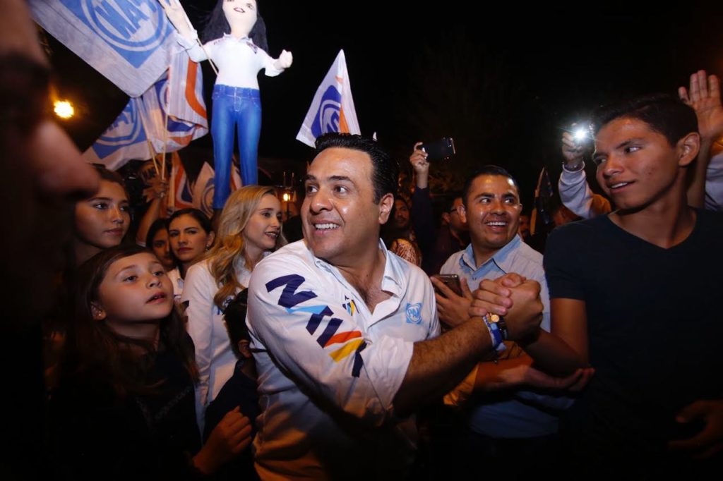 uis Nava, candidato del PAN, PRD y Movimiento Ciudadano a la presidencia municipal de Querétaro, arrancó en el minuto “uno” de este 14 de mayo su campaña .