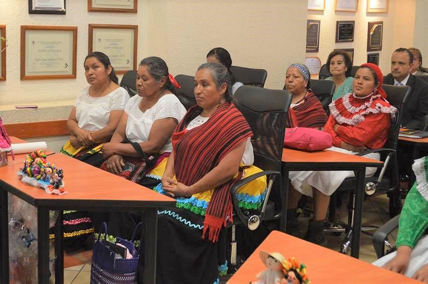 SESEQ y CDI firman convenio para promoción de la salud en población indígena de Querétaro.