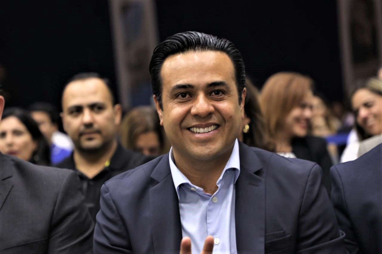 Ante jóvenes del TEC de Monterrey, Luis Nava propone crear el programa del primer Empleo y apoyar a emprendedores