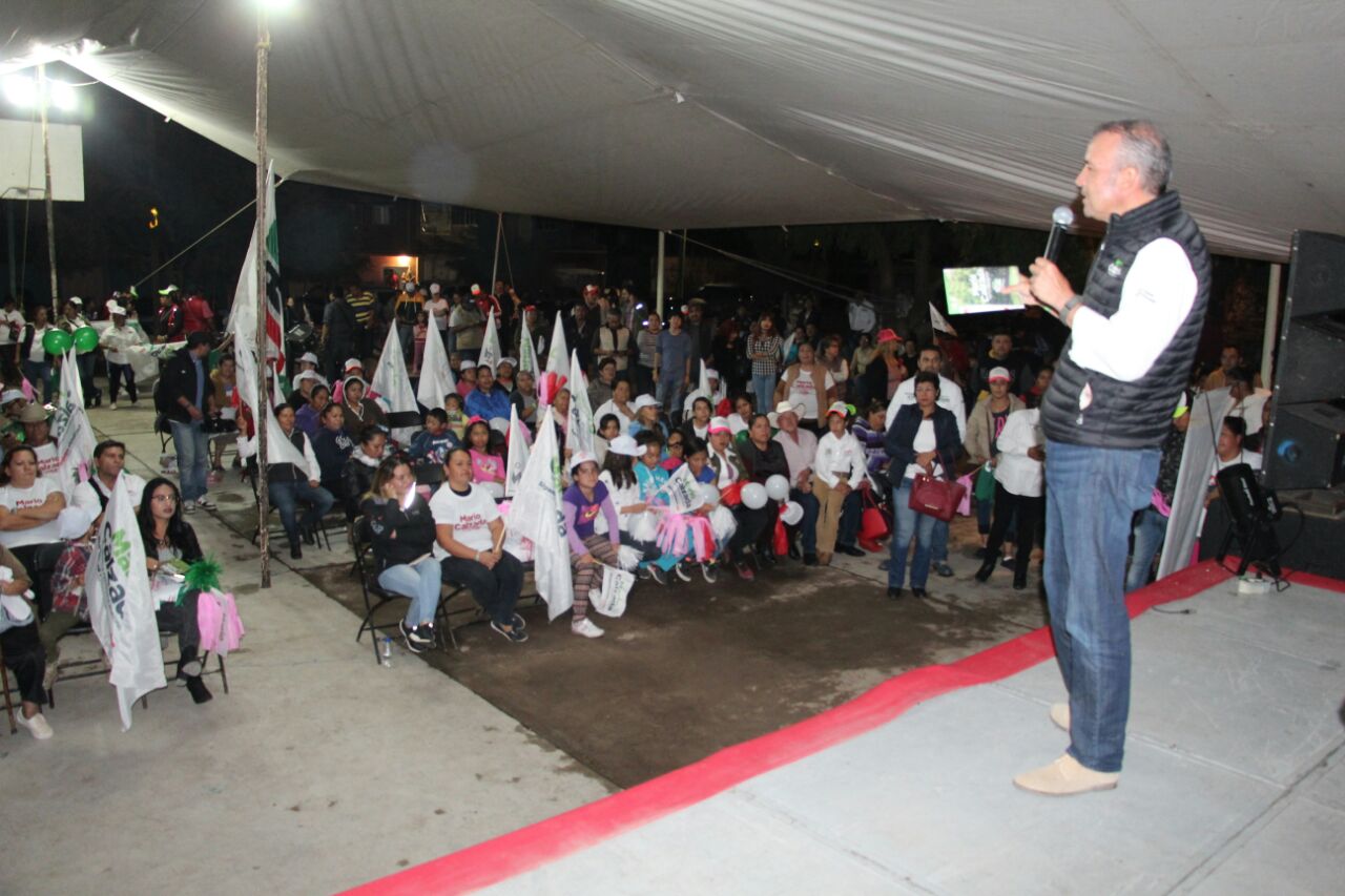 Mario Calzada convoca a ciudadanos en El Marqués a emitir un "voto informado"