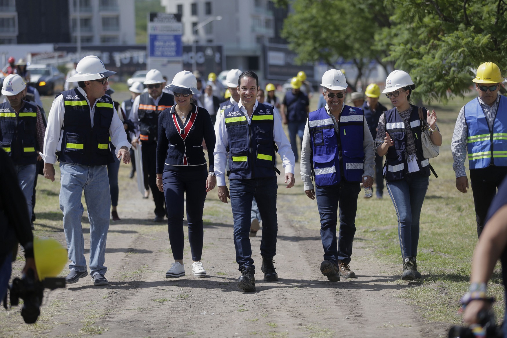 El Gobernador Francisco Domínguez supervisa obra de modernización del Boulevard Bernardo Quintana