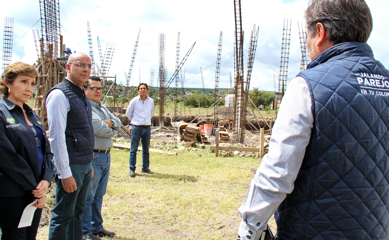 Marcos Aguilar supervisa obra del DIF Municipal en Santa Rosa Jáuregui