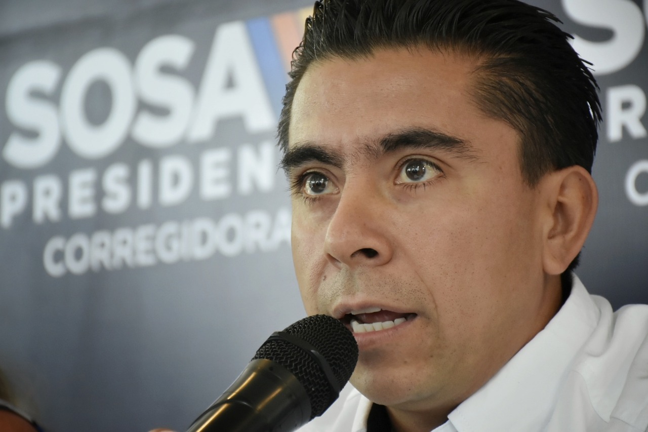 Roberto Sosa tomará protesta en el CAM el primer minuto del 1 de Octubre