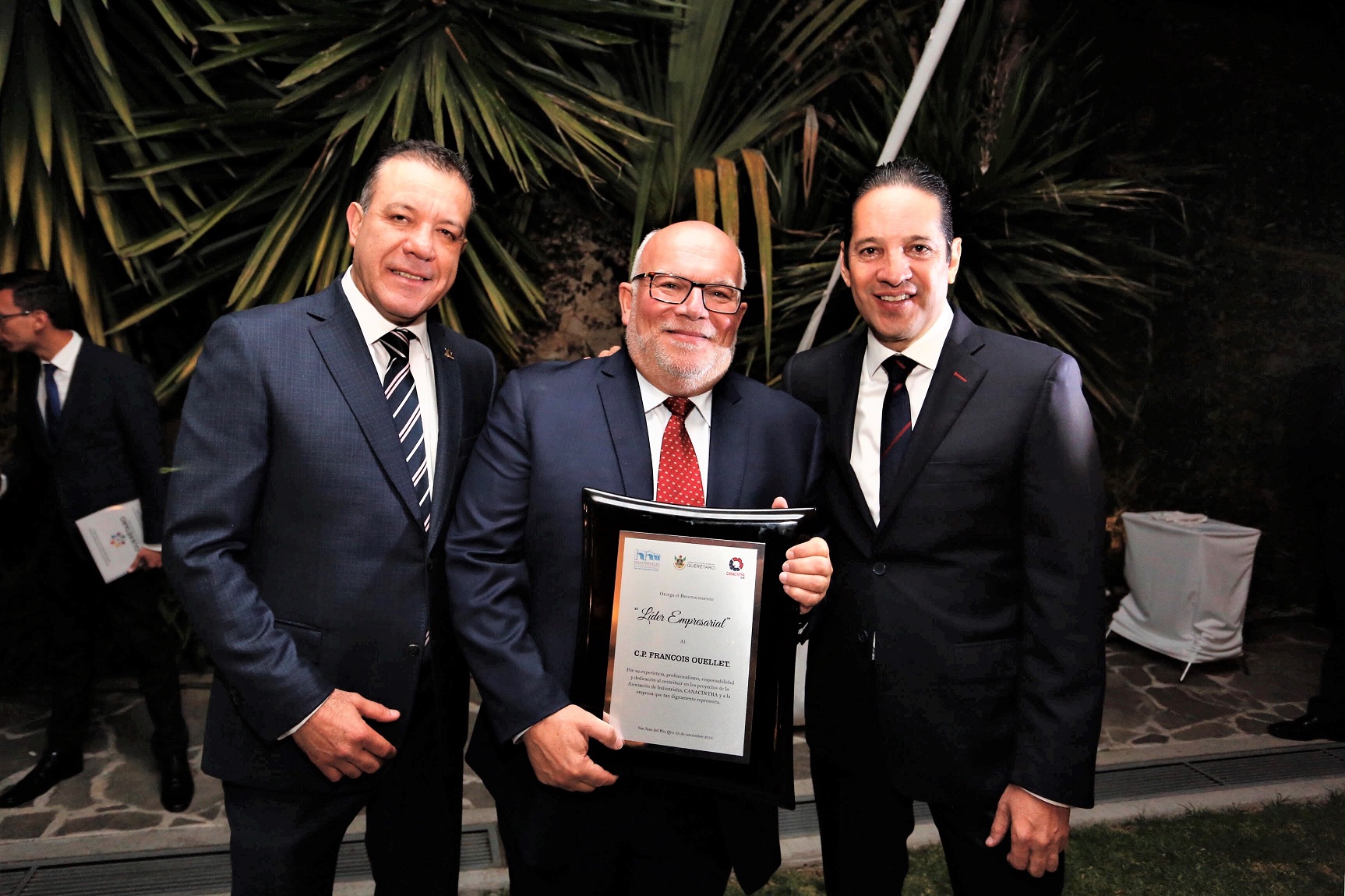 El Gobernador acude a la entrega de reconocimientos al Mérito Empresarial y Académico 2018.