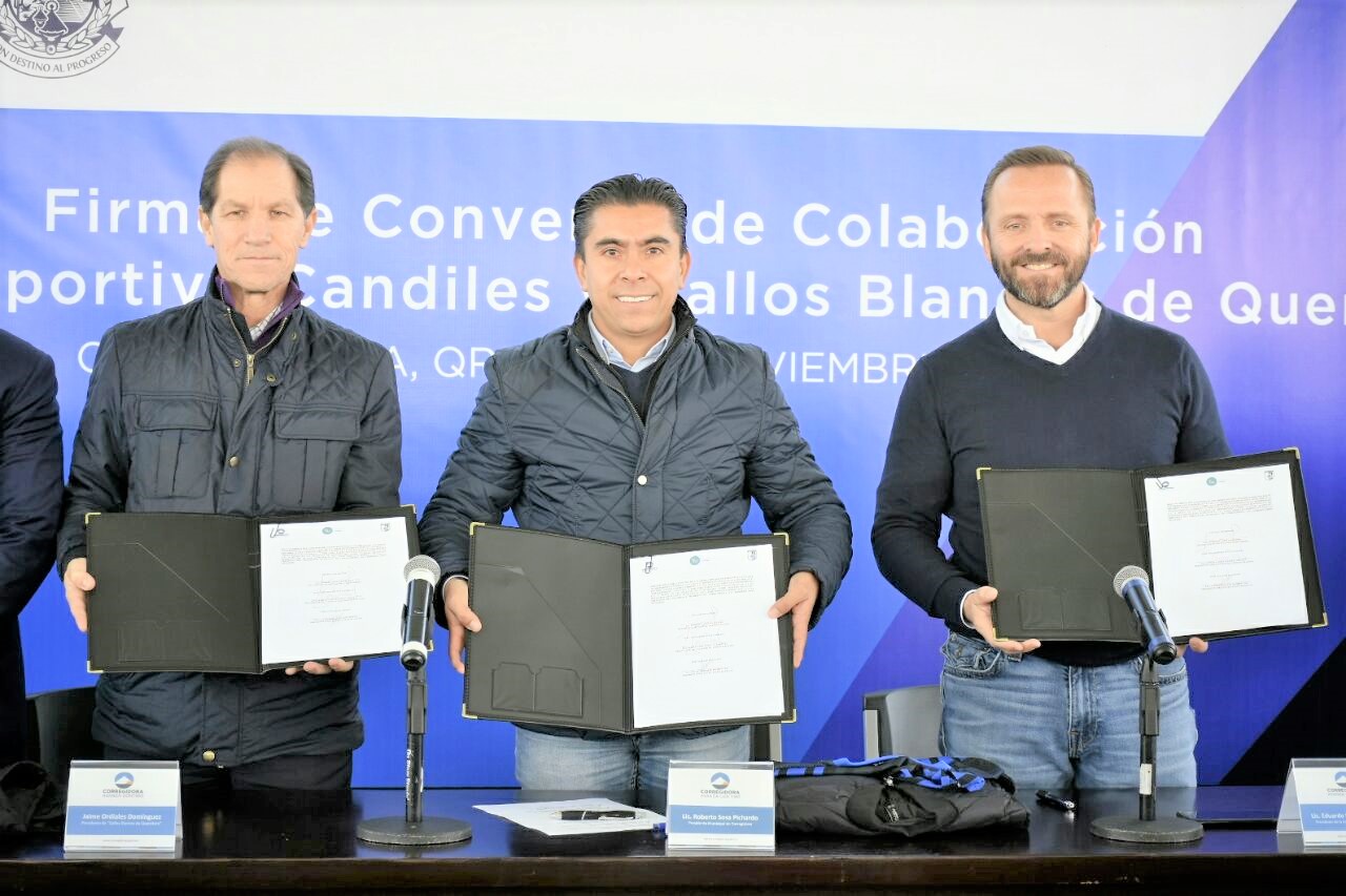 Encabeza Roberto Sosa firma de convenio entre los Gallos Blancos y "Tu Polideportivo Candiles"