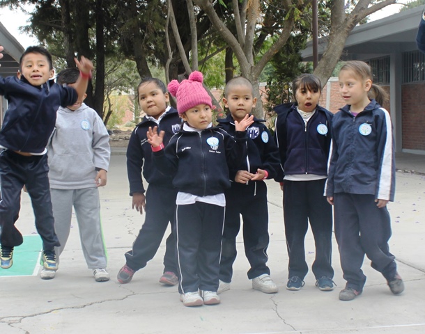 Concluye horario de invierno para escuelas primarias de Querétaro.