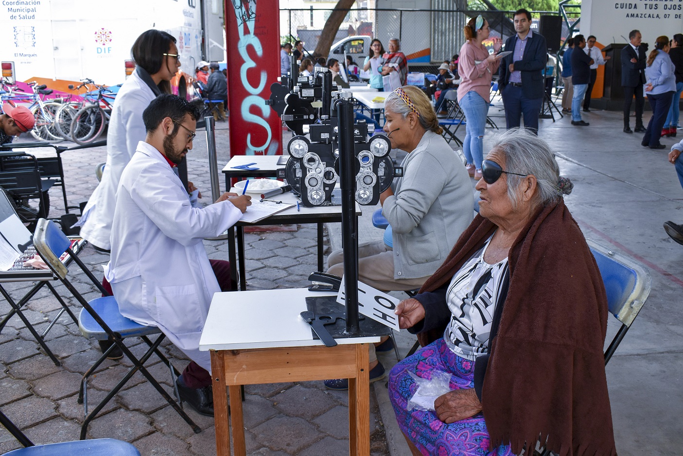 Llega a El Marqués, la jornada "Tus ojos y la diabetes".