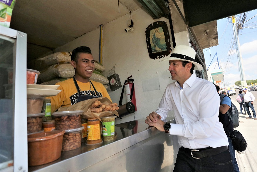 El Gobernador Francisco Domínguez visitó la Colonia La Loma IX en Querétaro Capital.