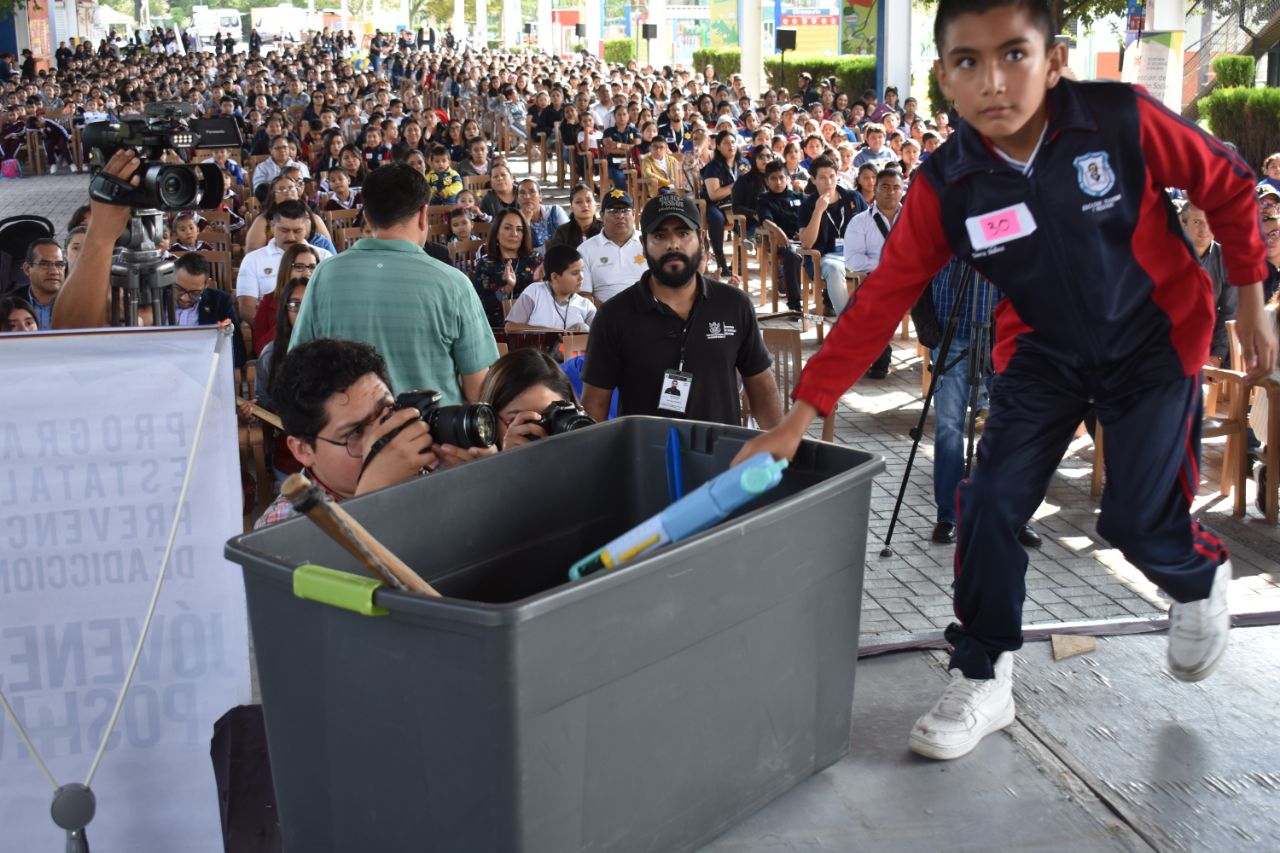Recolectan juguetes bélicos en Querétato Capital.