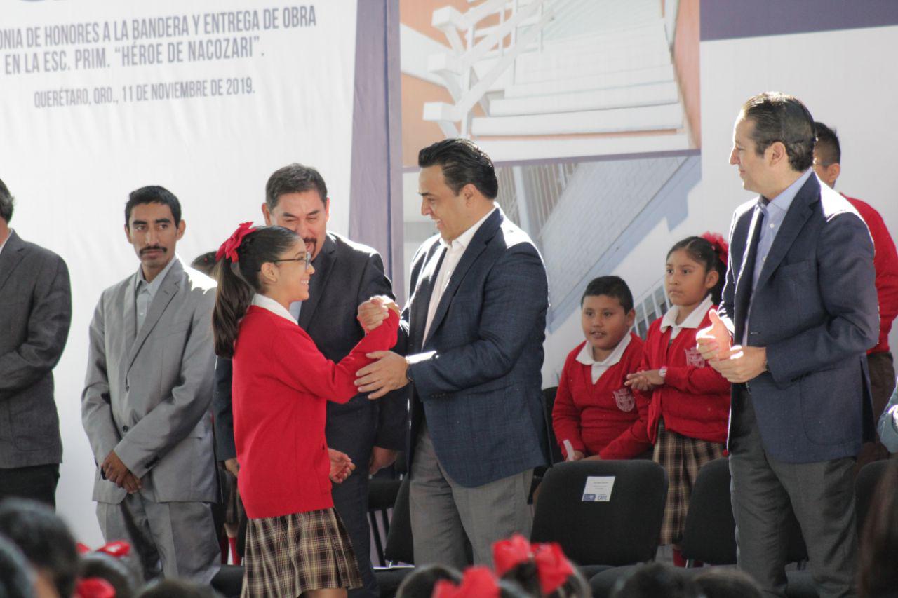 Construirá Luis Nava aula de medios en Escuela de San Roque.