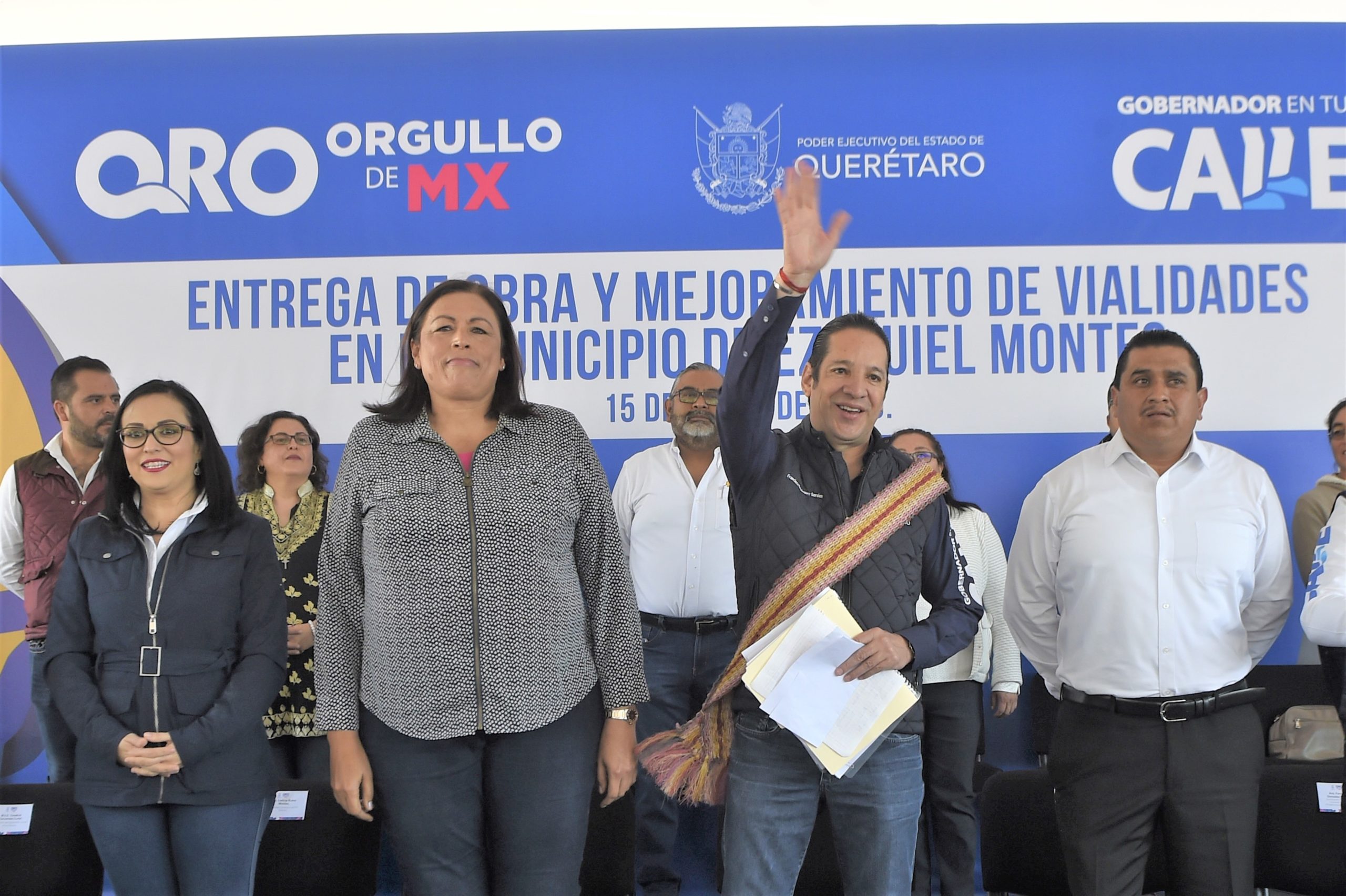 El Gobernador Pancho Domínguez entrega obras por más de 9 mdp en Ezequiel Montes.