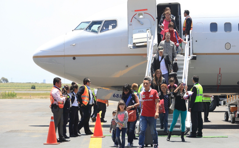Vigilan Aeropuerto de Querétaro tras brote de coronavirus. Foto: Internet de carácter informativo.