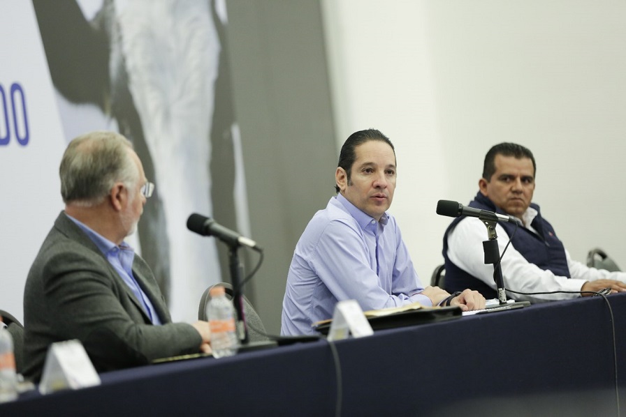 El Gobernador Pancho Domínguez anuncia recursos por 90.6 mdp para el sector agropecuario.