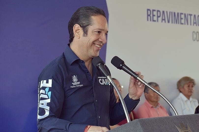 El Gobernador de Querétaro Pancho Domínguez da positivo a COVID-19.