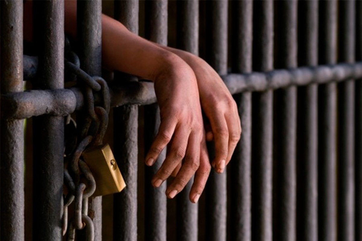 Cerca de 6 mil presos saldrán de la cárcel; Senadores de Morena aprueban Ley de Amnistía.