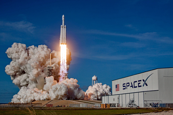 Elon Musk y la NASA lanzarán cápsula espacial. Aquí podrás verlo en tiempo real.