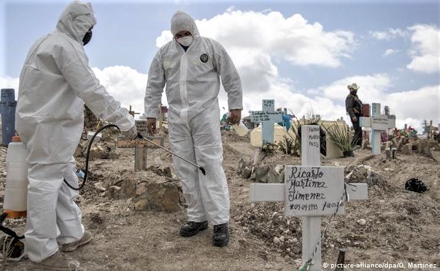 México tiene el día más letal en muertes por COVID-19; 424 en un día