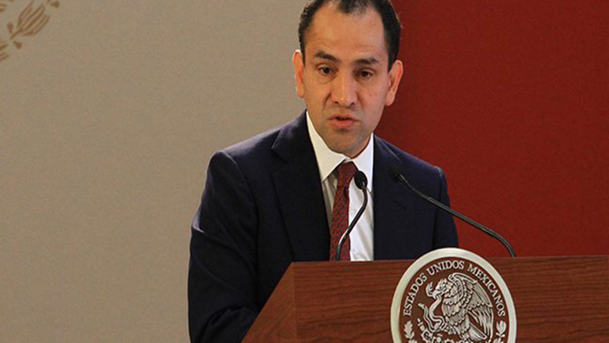 El Secretario de Hacienda Arturo Herrera da positivo a COVID-19
