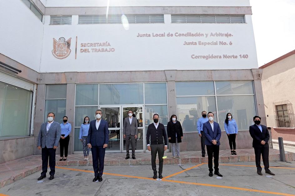 El Gobernador Francisco Domínguez inaugura la Junta Especial de Conciliación y Arbitraje.