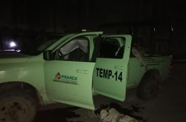 Grupo armado embosca y mata a 4 elementos de seguridad de Pemex en San Juan del Río. Foto: Twitter @ElQueretanoTw