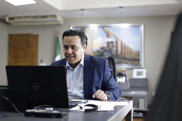 Luis Nava respalda a empresarios para reactivar economía del Centro Histórico de Querétaro