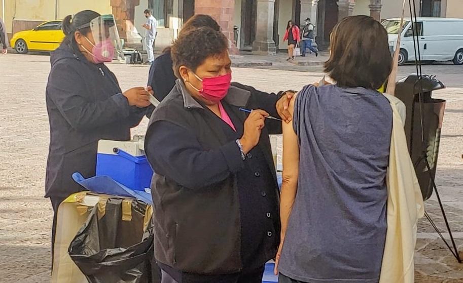 En estos lugares puedes vacunarte contra la influenza en Querétaro.