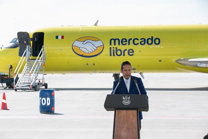 La llegada de flotilla aérea de Mercado Libre, confirma avance de la recuperación económica de Querétaro; asegura Francisco Domínguez.