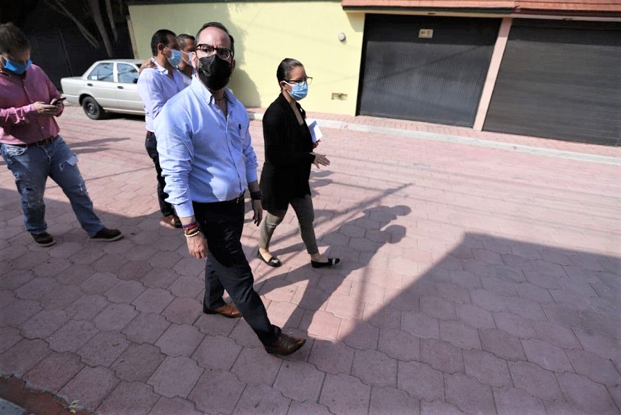 Miguel Parrodi supervisa obras de mantenimiento y reconstrucción de calles en la Colonia Pathé