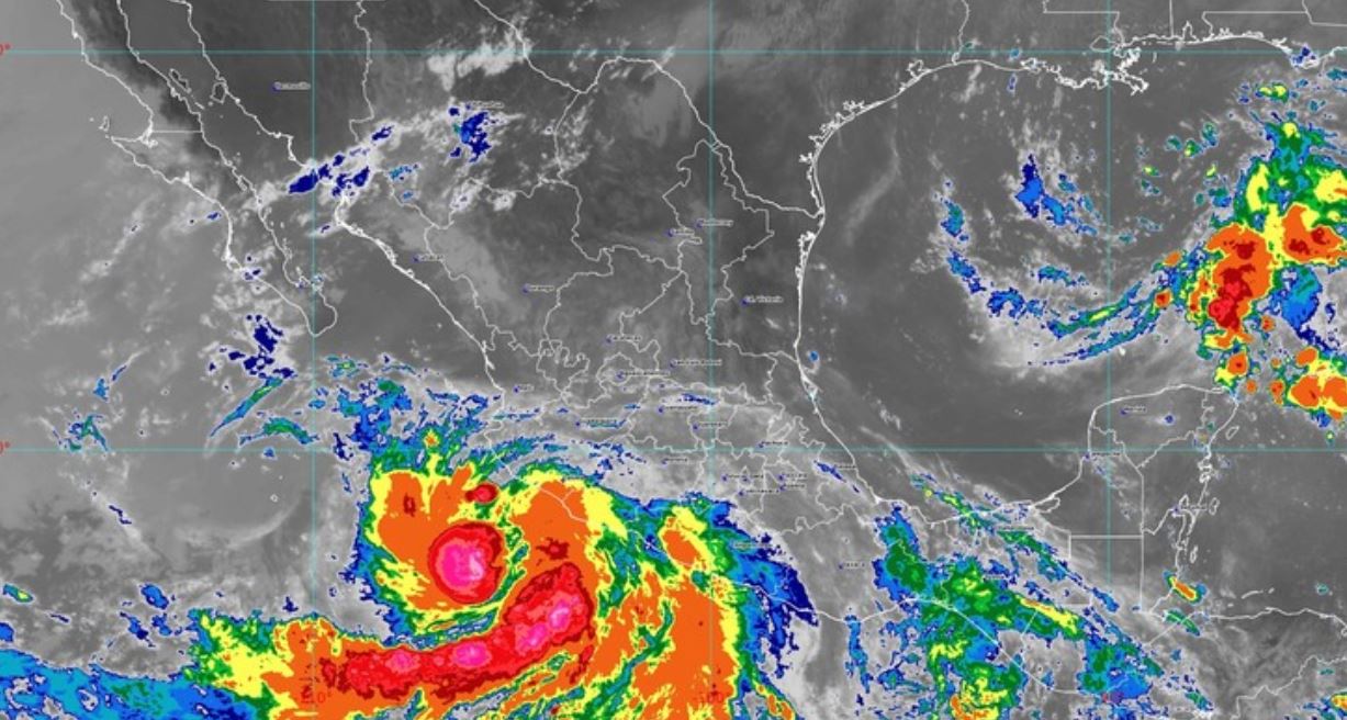 El Huracán Enrique provocará lluvias intensas en la mayor parte del país