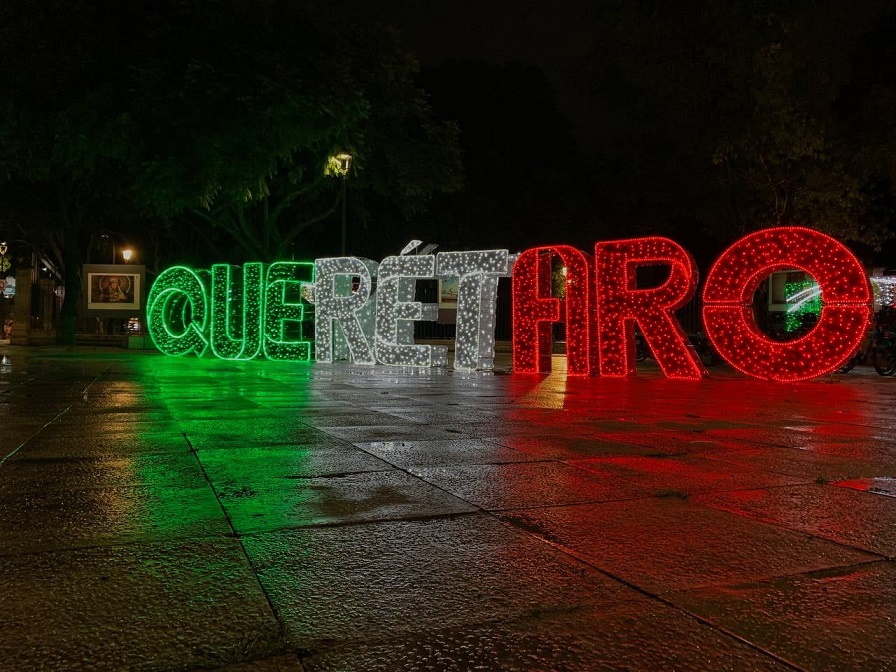 COVID-19 Querétaro cancela festejos patrios y permanece en escenario B.