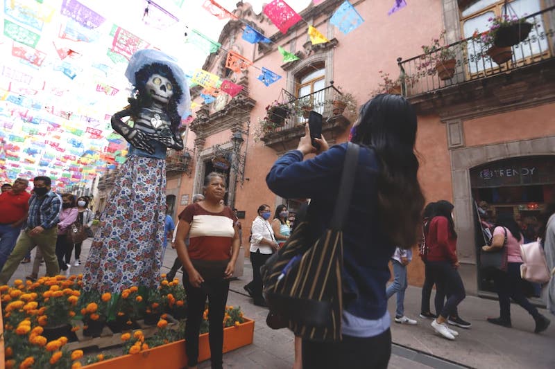 Puente por Día de Muertos en Queretaro deja derrama económica de 69 mpd