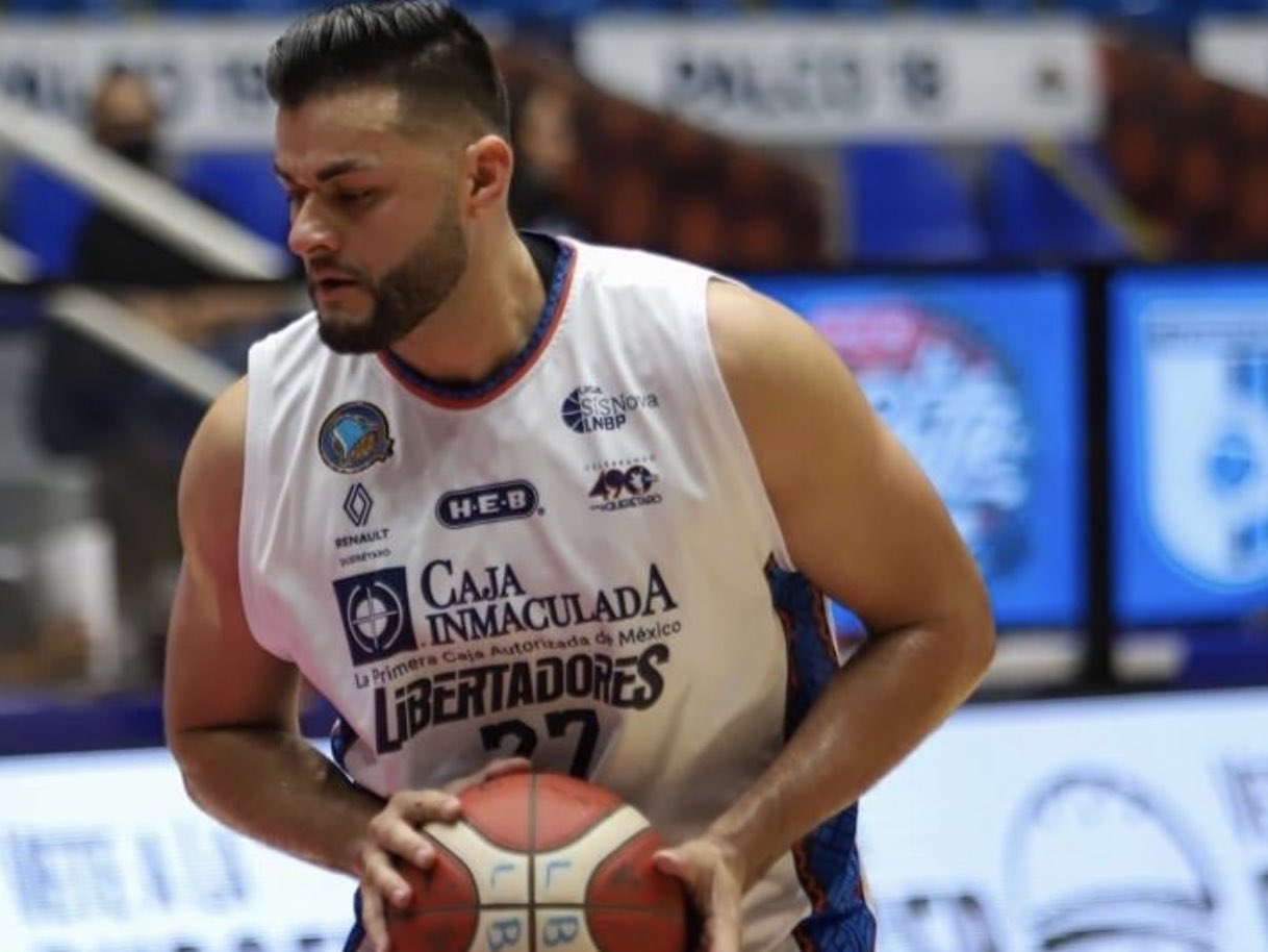 El basquetbolista Alexis Cervantes de Libertadores de Querétaro, es localizado con vida en Michoacán