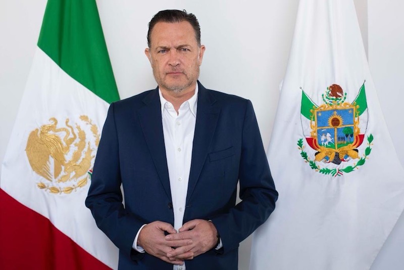 El Gobernador Mauricio Kuri anuncia extensión para pago de nuevas placas en Querétaro