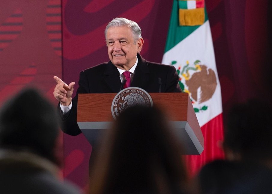 El Presidente López Obrador vuelve a dar positivo a COVID-19.