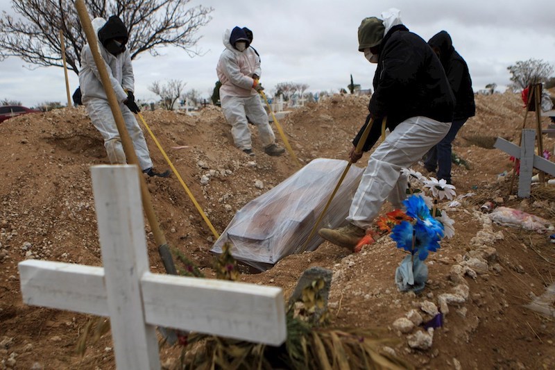 Tiene Querétaro una de las cifras más altas de muertos por COVID-19.