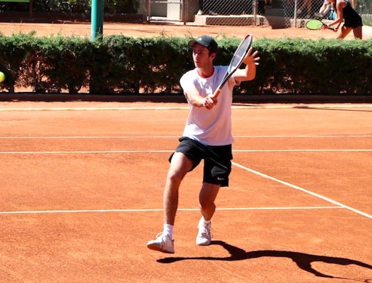 El tenista queretano Luciano Alcocer participará en la Copa Davis.