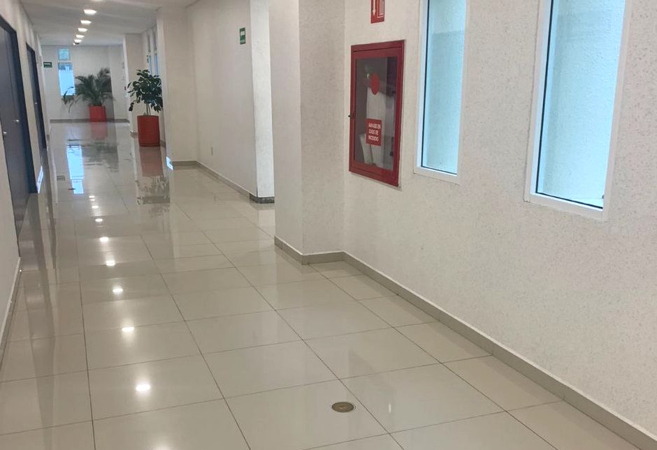 Nuevo Hospital General de Querétaro registra encharcamientos por lluvias