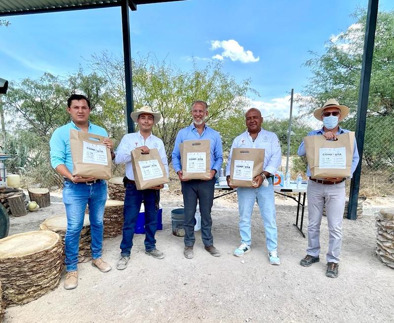 Relleno sanitario se convierte en planta de composta en Tequisquiapan.